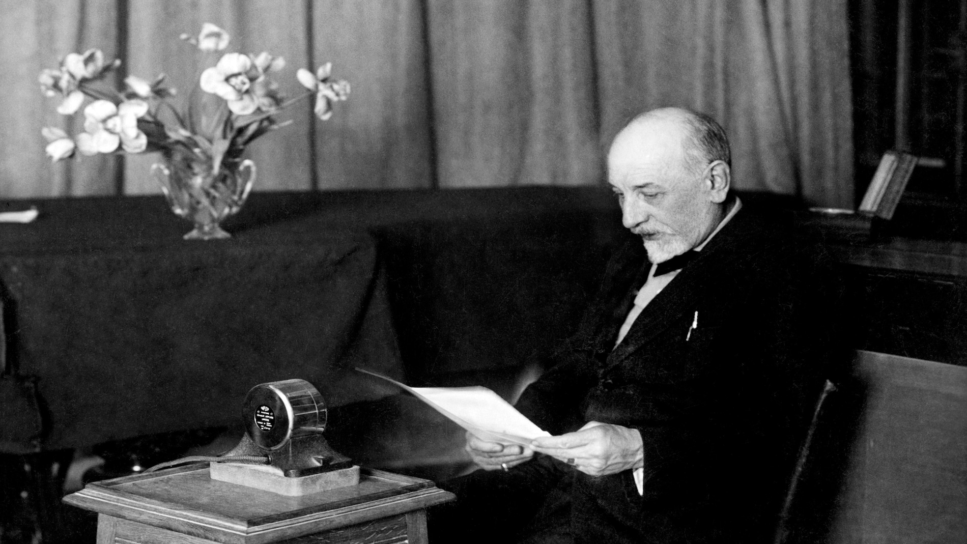 Luigi Pirandello - Percorsi - Rai Scuola