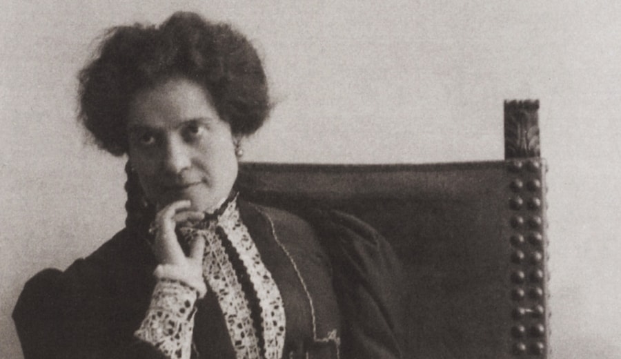 Ada Negri, la prima accademica d'Italia