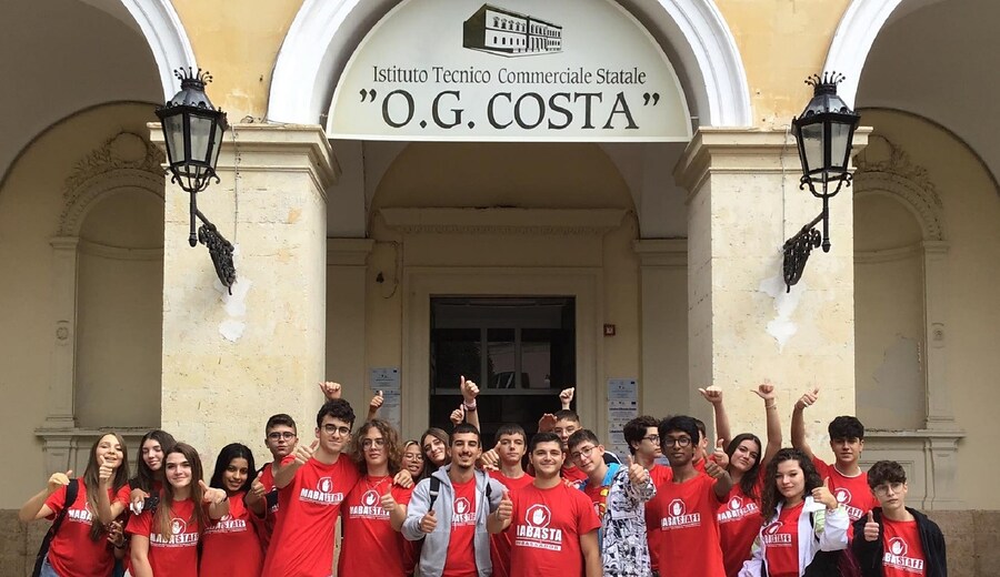L'Istituto Galilei-Costa-Scarambone fra i 3 finalisti del World's Best School