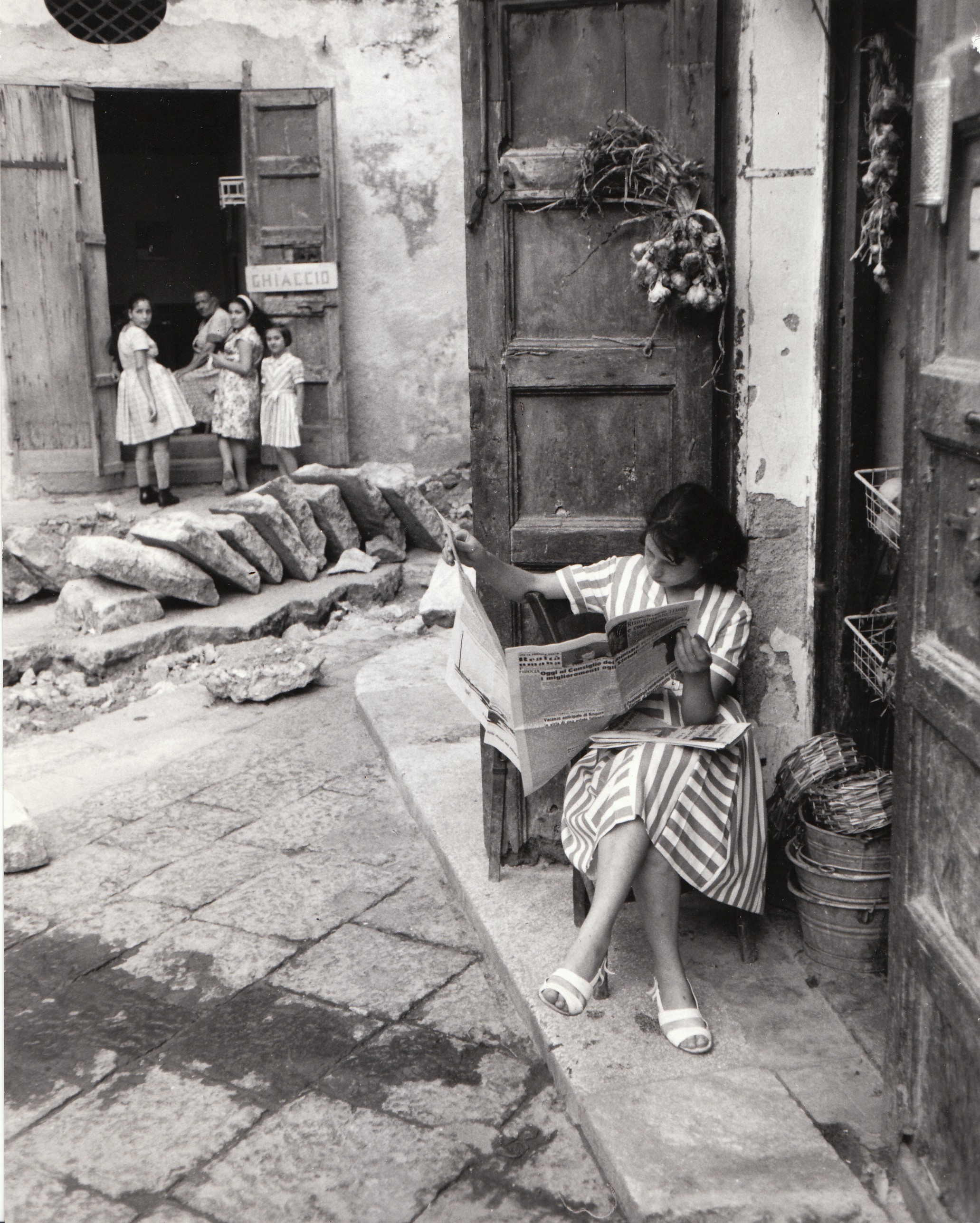 Lipari (Sicilia), 1961. Foto di Giuseppe Loy