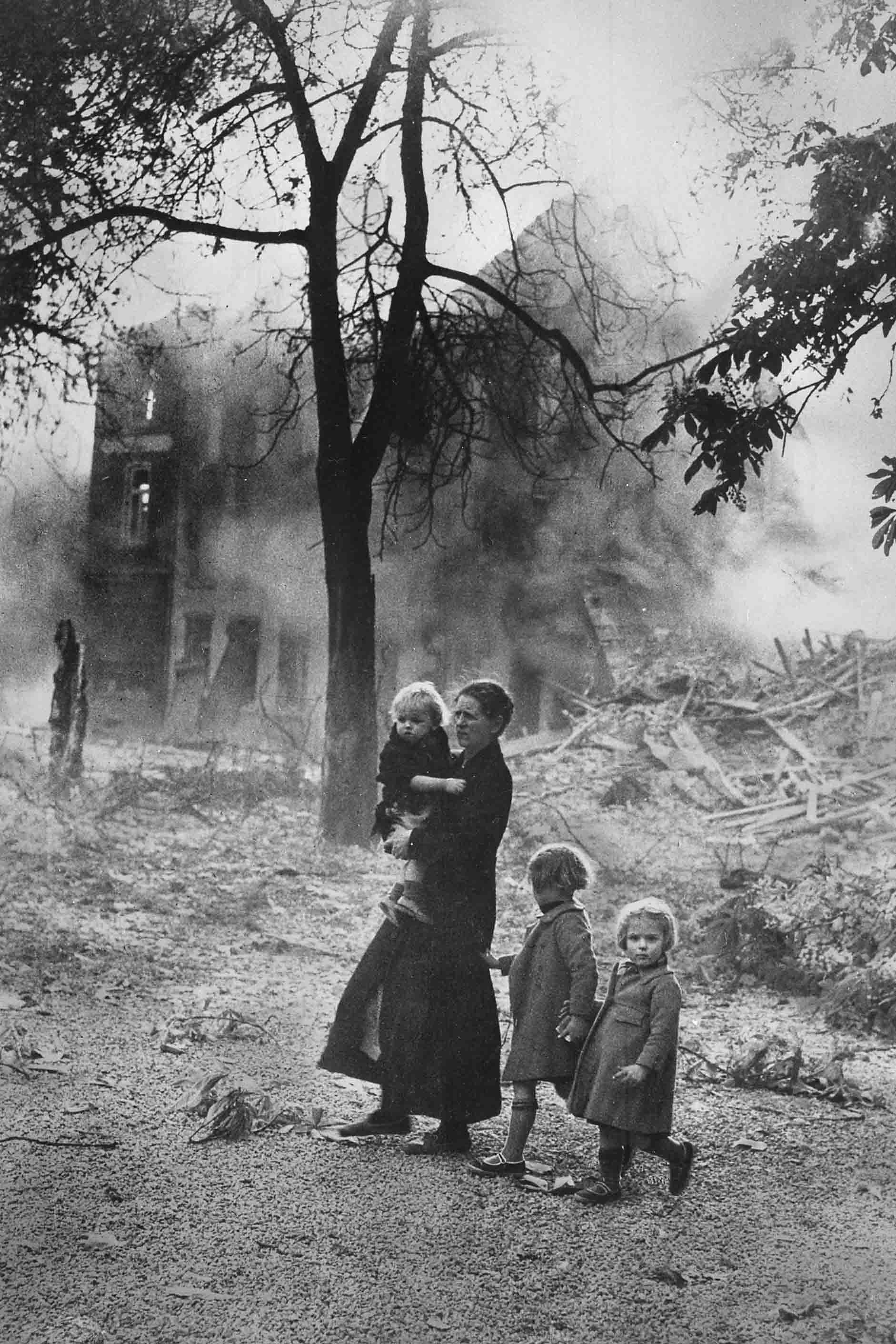 Rifugiati belgi. Intorno al 1940, Belgio. Autore sconosciuto o non fornito © courtesy U.S. National Archives and Records Administration