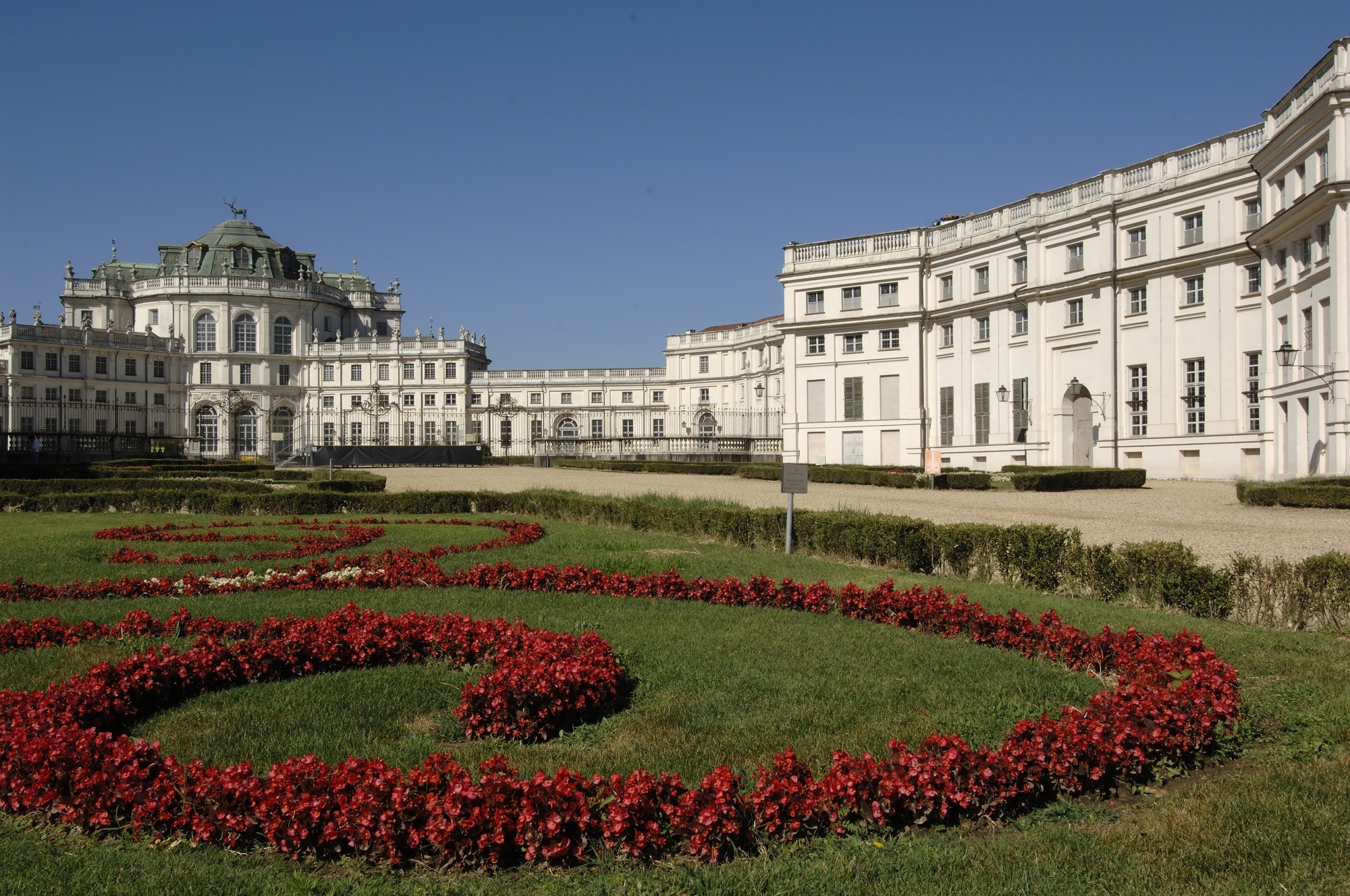 Veduta dal giardino della Palazzina di Caccia Stupinigi, frazione di Nichelino, Torino