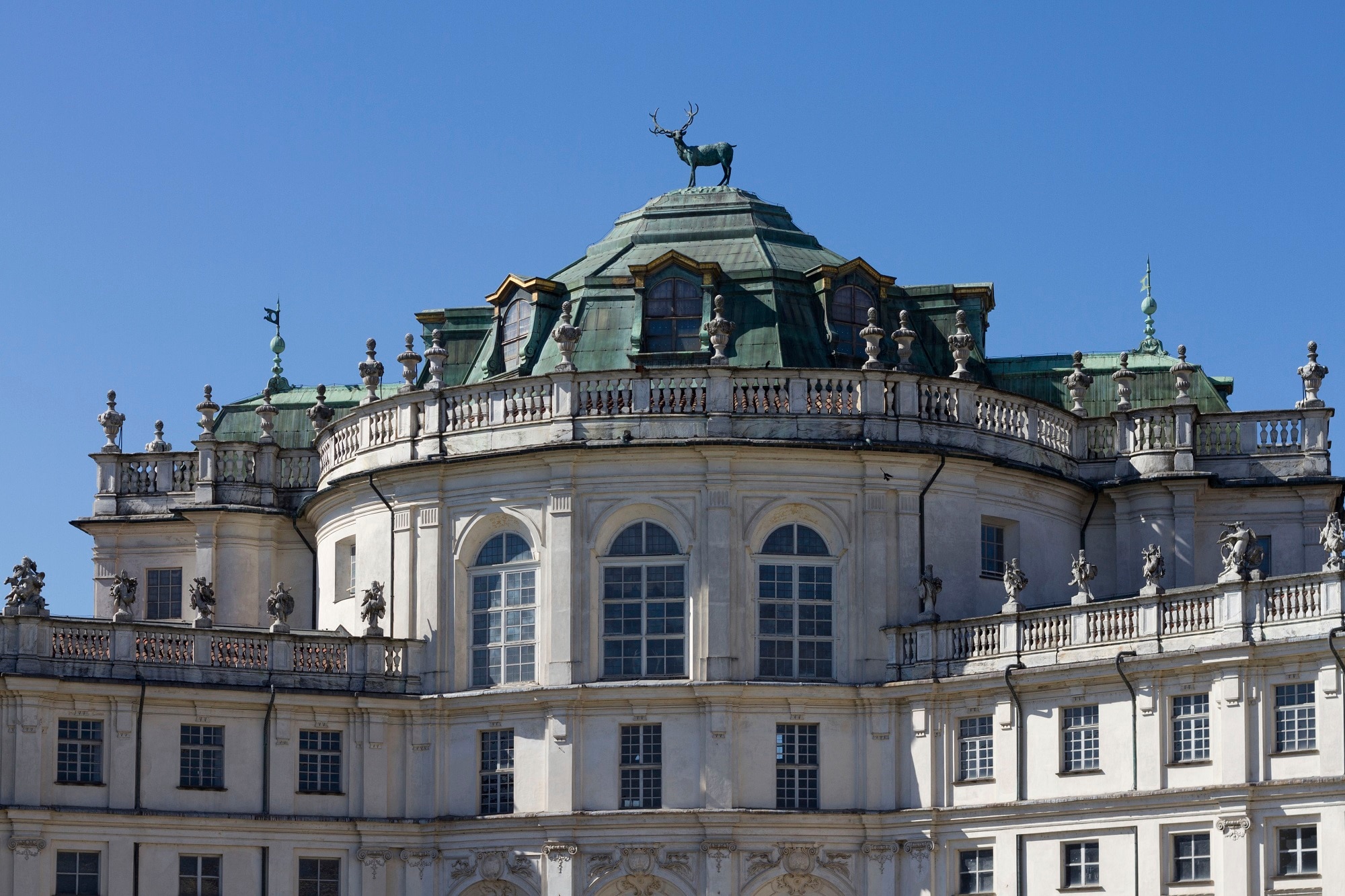 Veduta frontale della cupola della Palazzina di Caccia Stupinigi, frazione di Nichelino, Torino